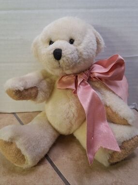Annette Funicello Collectible Bear Co Cream Jointed Bear 8" Pink Bow Felt Paws